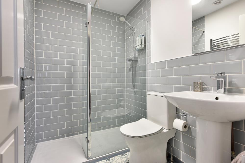 Ensuite shower room