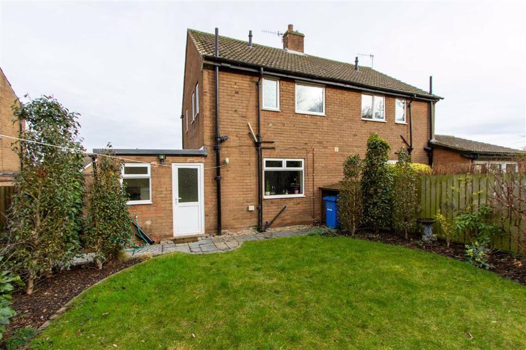 Ladywell Road, Tweedmouth... 2 bed semidetached house £155,000