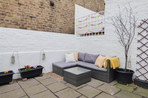 22 Berkley Road, Gravesend, DA12 2EU