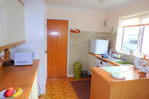 6 Cherry Tree Walk, Rhyl, LL18 4JL