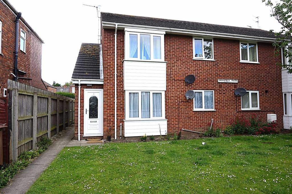 Crossfield House,Hessle 2 bed apartment £525 pcm (£121 pw)
