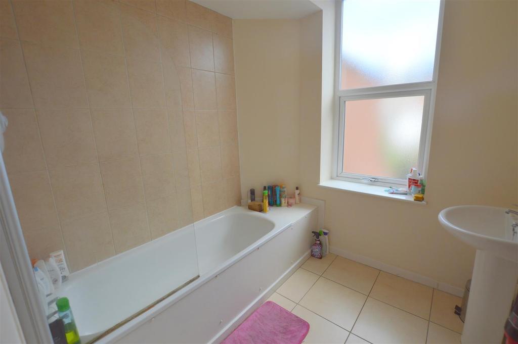 103 Tosson Terrace Bathroom.jpg