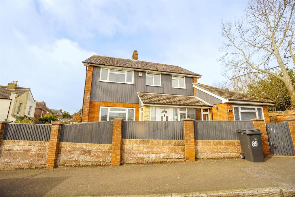 Clifton Road, Hastings 4 bed detached house for sale £450,000