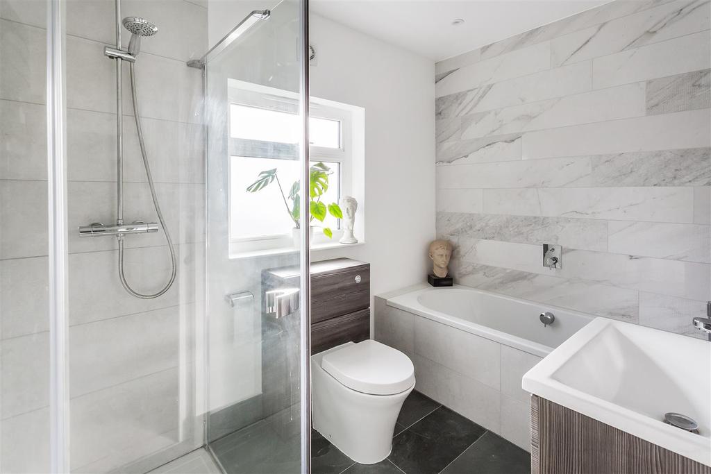 House. partnership Thames Ditton