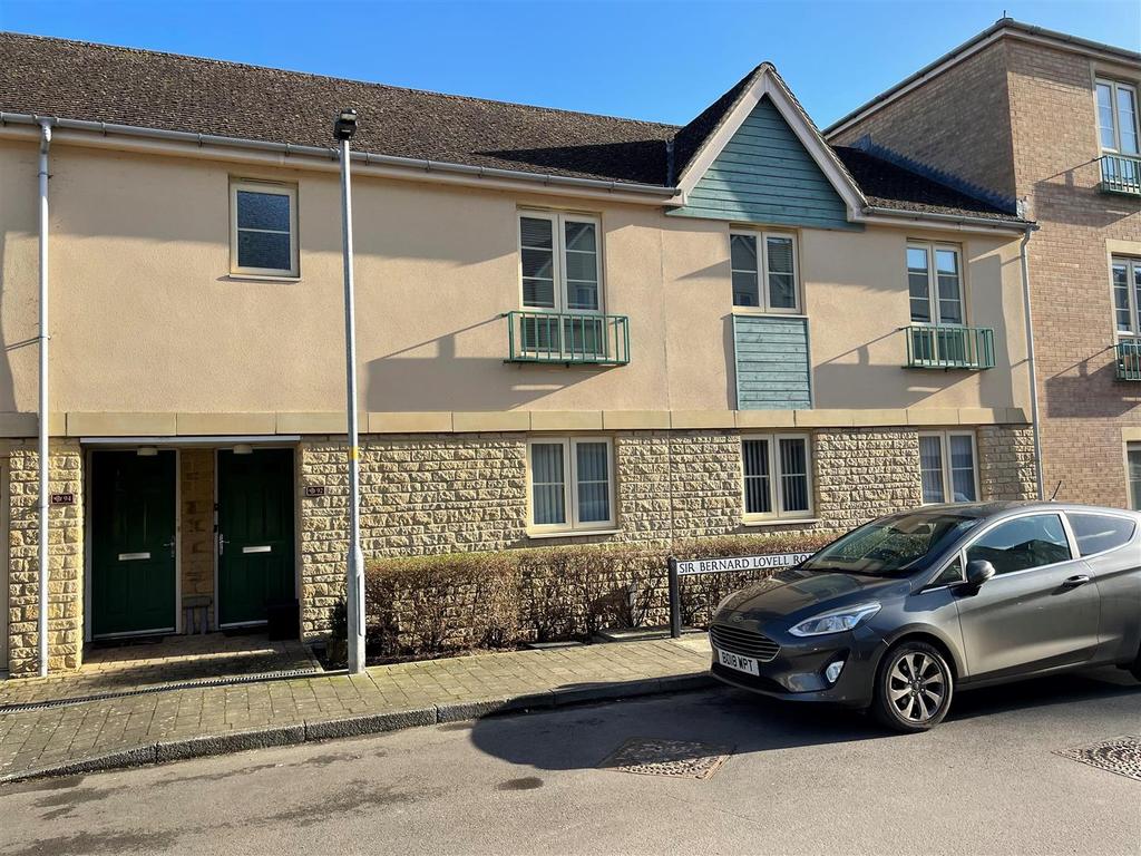 92 Sir Bernard Lovell Road, Malmesbury 2 bed apartment £200,000
