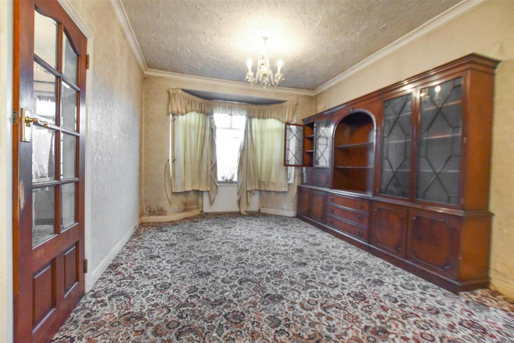 Rokeby Park, Hull 3 bed semidetached house £135,000