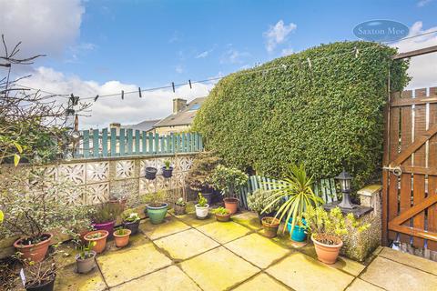 286 Bole Hill Road, Sheffield, S6 5DF