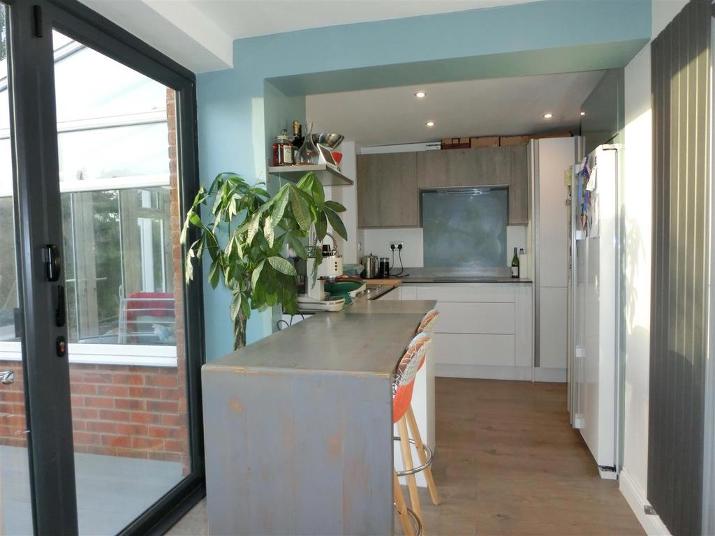 Refitted breakfast kitchen