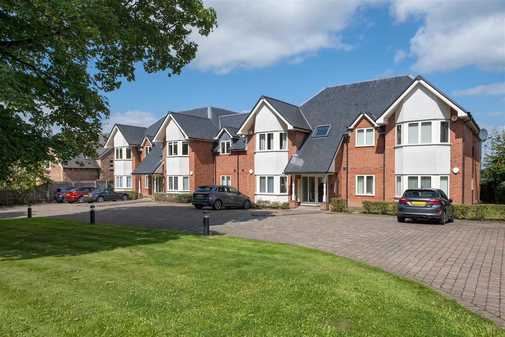 Station Road, Market Bosworth 2 bed apartment £325,000
