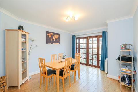 115 Larkshall Road, London, E4 6PE
