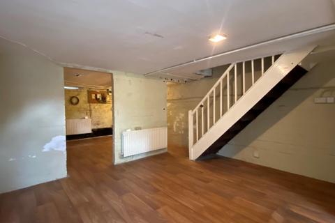 18 Stanhope Road, Northampton, NN2 6JX