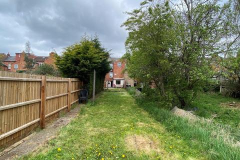 18 Stanhope Road, Northampton, NN2 6JX