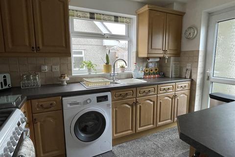 64 Hallane Road, St Austell, PL25 3EL