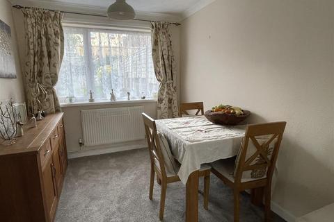 64 Hallane Road, St Austell, PL25 3EL