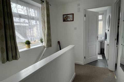 64 Hallane Road, St Austell, PL25 3EL