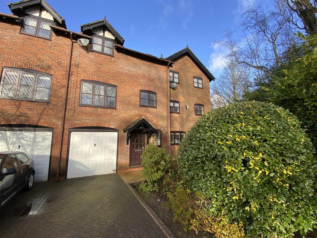 Manchester Road, Wilmslow 4 bed mews £1,500 pcm (£346 pw)