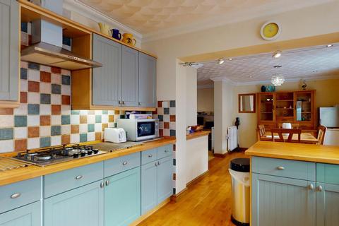 18 Bramley Avenue, Faversham, ME13 8NL