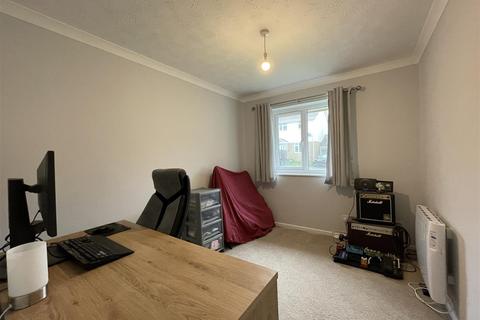 52 Carne View Road, Probus, Truro, TR2 4TR