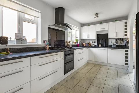 4 Cyprus Road, Hatch Warren, Basingstoke, RG22 4UY