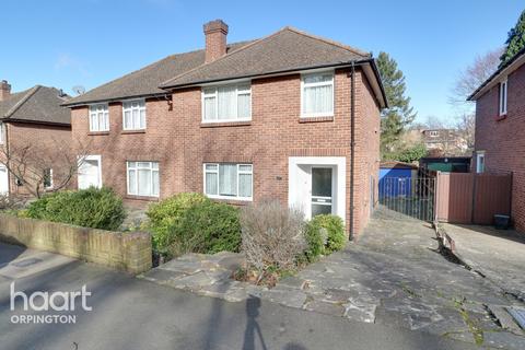 127 Warren Road, Orpington, BR6 6JE