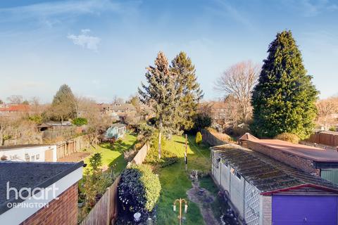 127 Warren Road, Orpington, BR6 6JE