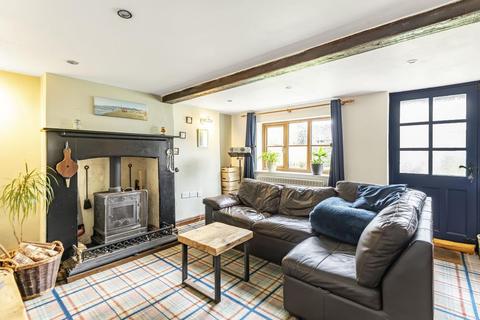 2 bedroom cottage for sale - Middle Barton,  Oxfordshire,  OX7