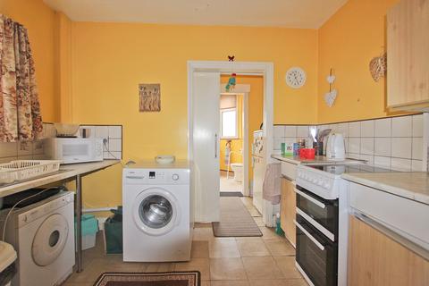 5 Forest Road, London, E7 0DN