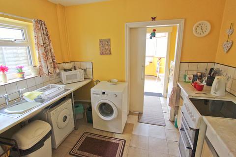 5 Forest Road, London, E7 0DN