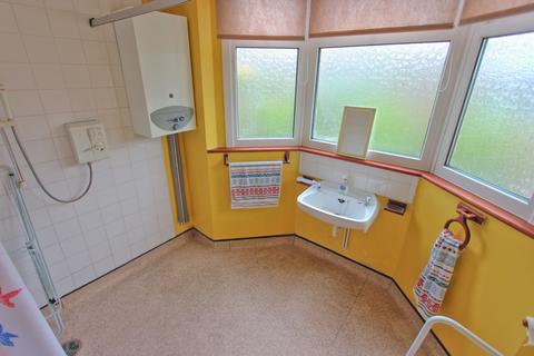 5 Forest Road, London, E7 0DN