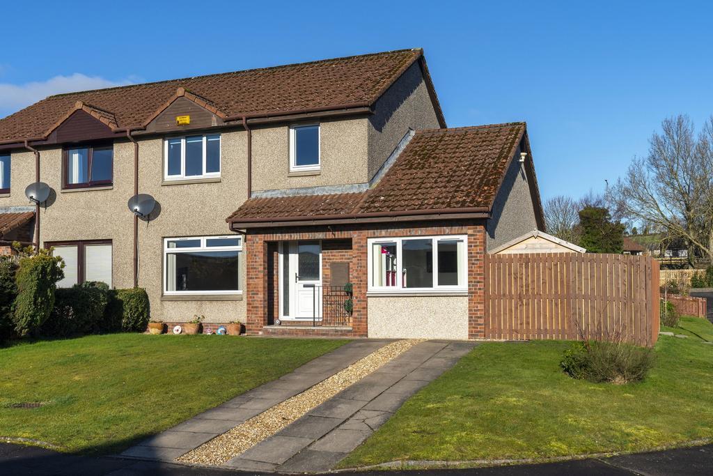 Thomastoun Drive, Cupar, KY15 4 bed semidetached house £260,000