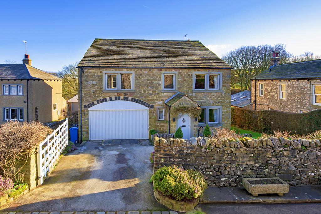 Low Lane, Draughton 4 bed detached house £650,000