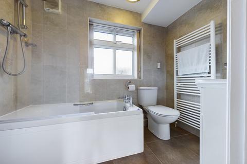 3 bedroom detached house to rent, St Thomas Street, Brampton