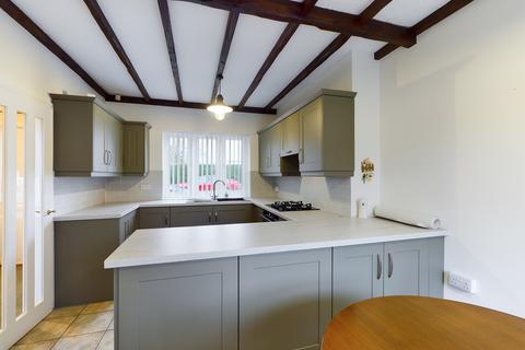 3 bedroom detached house to rent, St Thomas Street, Brampton