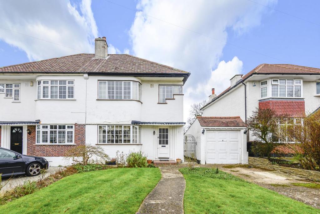 Hayes Chase, West Wickham 3 bed semidetached house £850,000