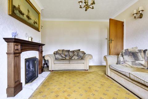 86 Hayes Chase, West Wickham, BR4 0JA