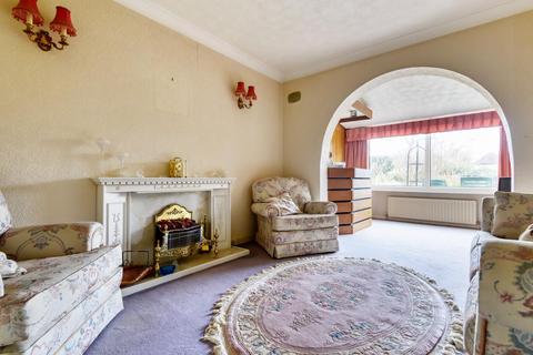 86 Hayes Chase, West Wickham, BR4 0JA