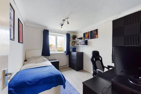 7 Viburnum View, Abbeymead, Gloucester, GL4 5US