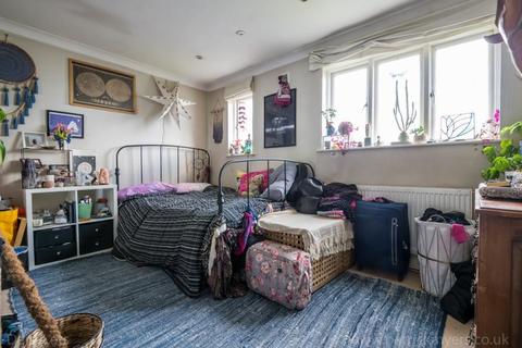 101 Revelon Road, London, SE4 2PW