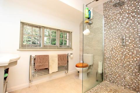 The Studio How Lane, Chipstead, Coulsdon, CR5 3LN