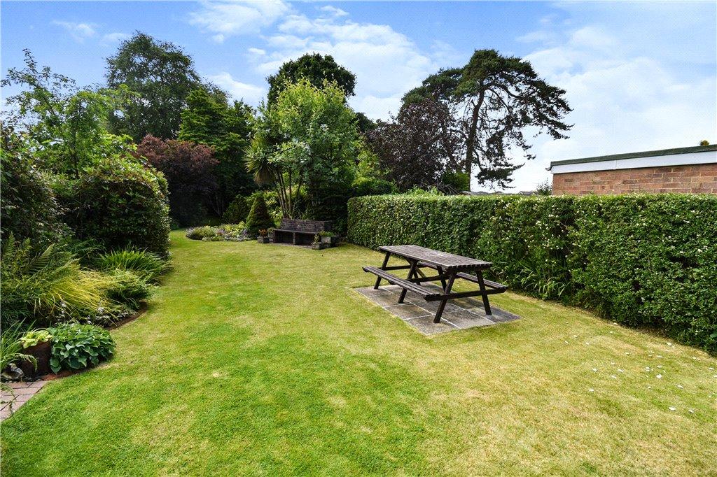 Botley Road, North Baddesley, Southampton, Hampshire 4 bed detached