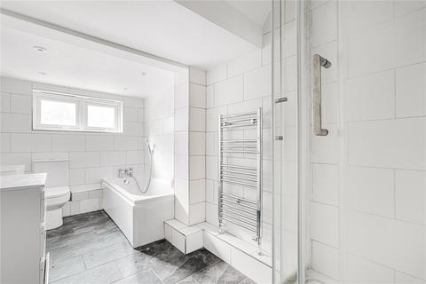 1 bedroom flat to rent, St  John's Hill, London