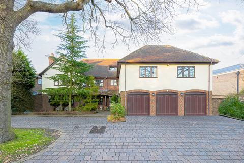 254 Benfleet Road, Benfleet, SS7 1PS