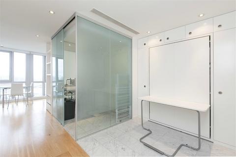 undefined, Fairmont Avenue, London, E14