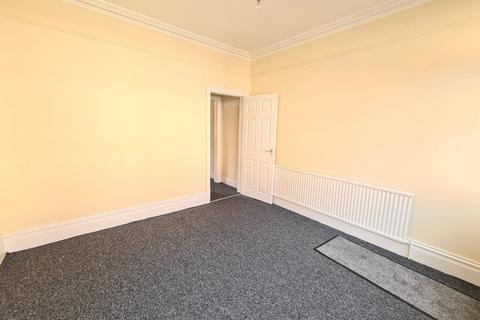 3 bedroom terraced house to rent, Wolverton Road, Off Narborough Road, Leicester LE3