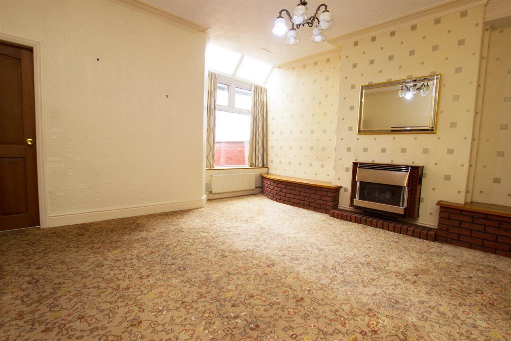 Sandy Lane, Darwen, BB3 0PL 3 bed terraced house £145,000