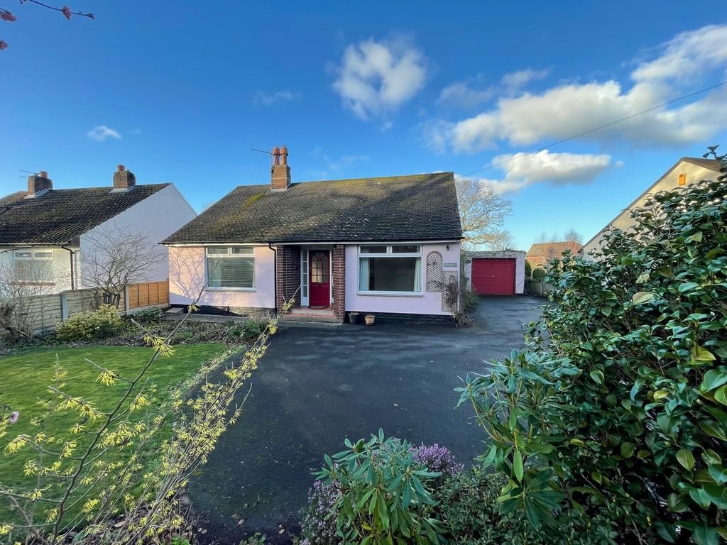 Townhead Road, Dalston 2 bed detached bungalow - £295,000