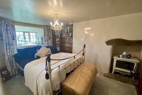 Daisy Cottage Bond Street, Beaford, Winkleigh, EX19 8LS