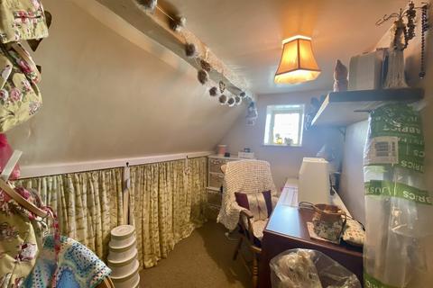 Daisy Cottage Bond Street, Beaford, Winkleigh, EX19 8LS