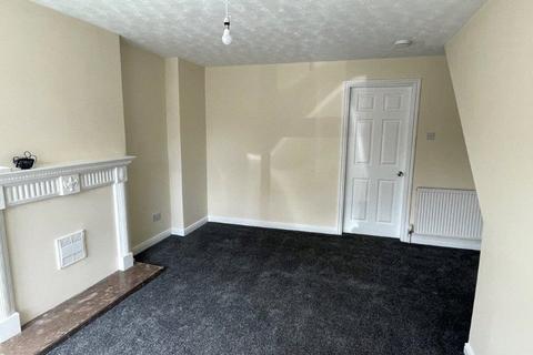 3 bedroom semi-detached house to rent, Westerton Drive, Bramley, Rotherham, S66