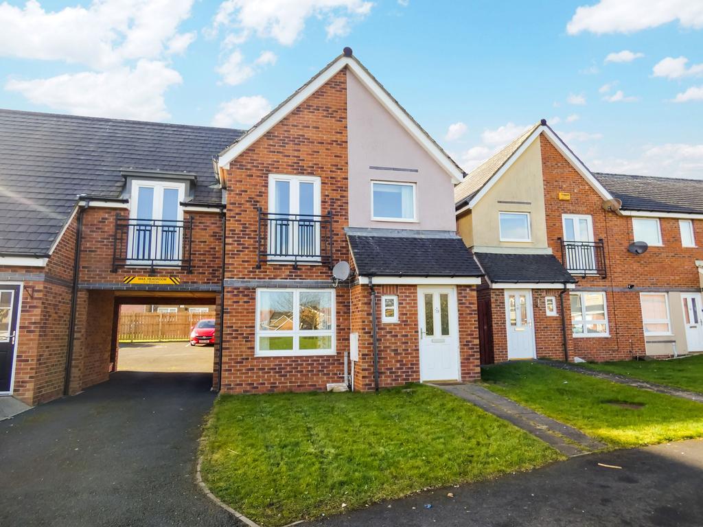 Hindmarsh Drive, Ashington, Northumberland, NE63 9FA 3 bed semi
